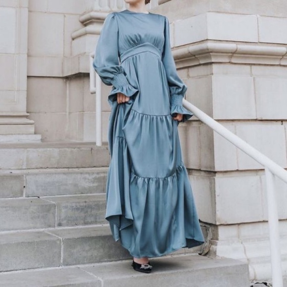 Elegant Dusty Blue Maxi Dress with Long Puff Sleeves